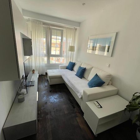 Apartamento 4 Home Suites Almeria Exterior photo
